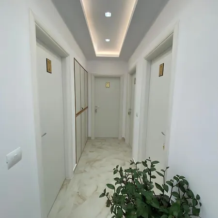 Apartment Relax Sb Himarë